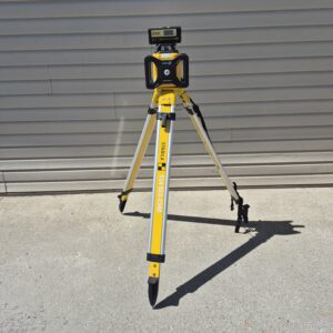 NIVEAU AU LASER ROTATIF 360º LAR350